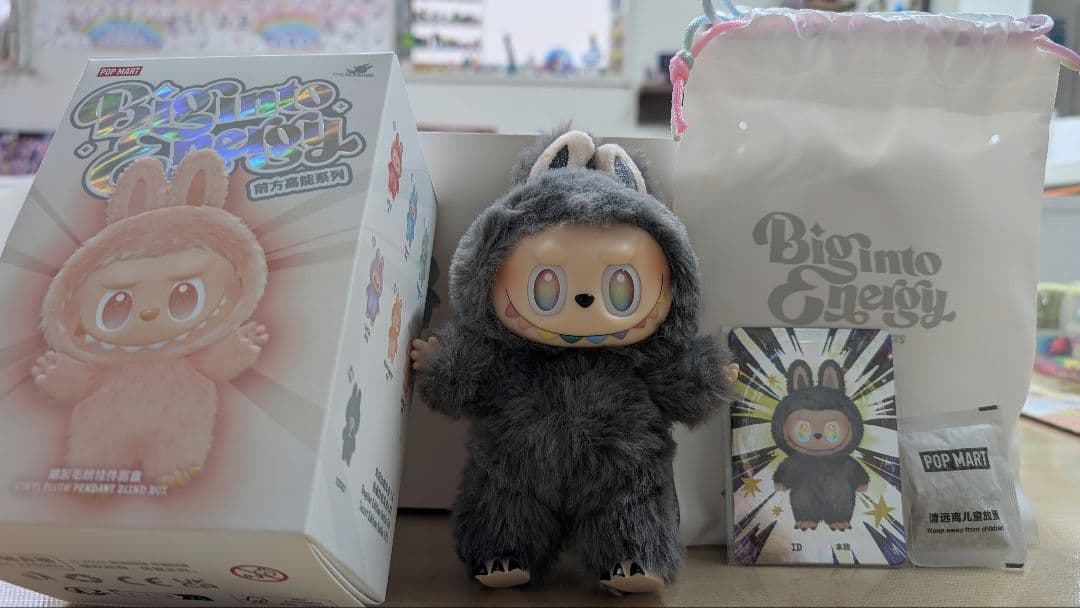 POP MART ラブブ THE MONSTERS Energy シークレット THE MONSTERS Big into Energy Series-Vinyl Plush Pendant Blind Box