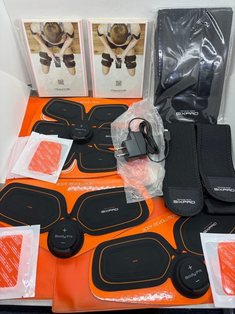 【美品】SIXPAD アブズフィット2 & ボディフィット2×2セット