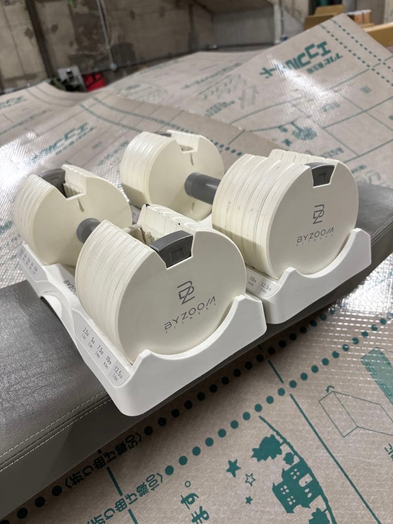 BYZOOM FITNESS 可変式ダンベル 2.5〜12.5kg