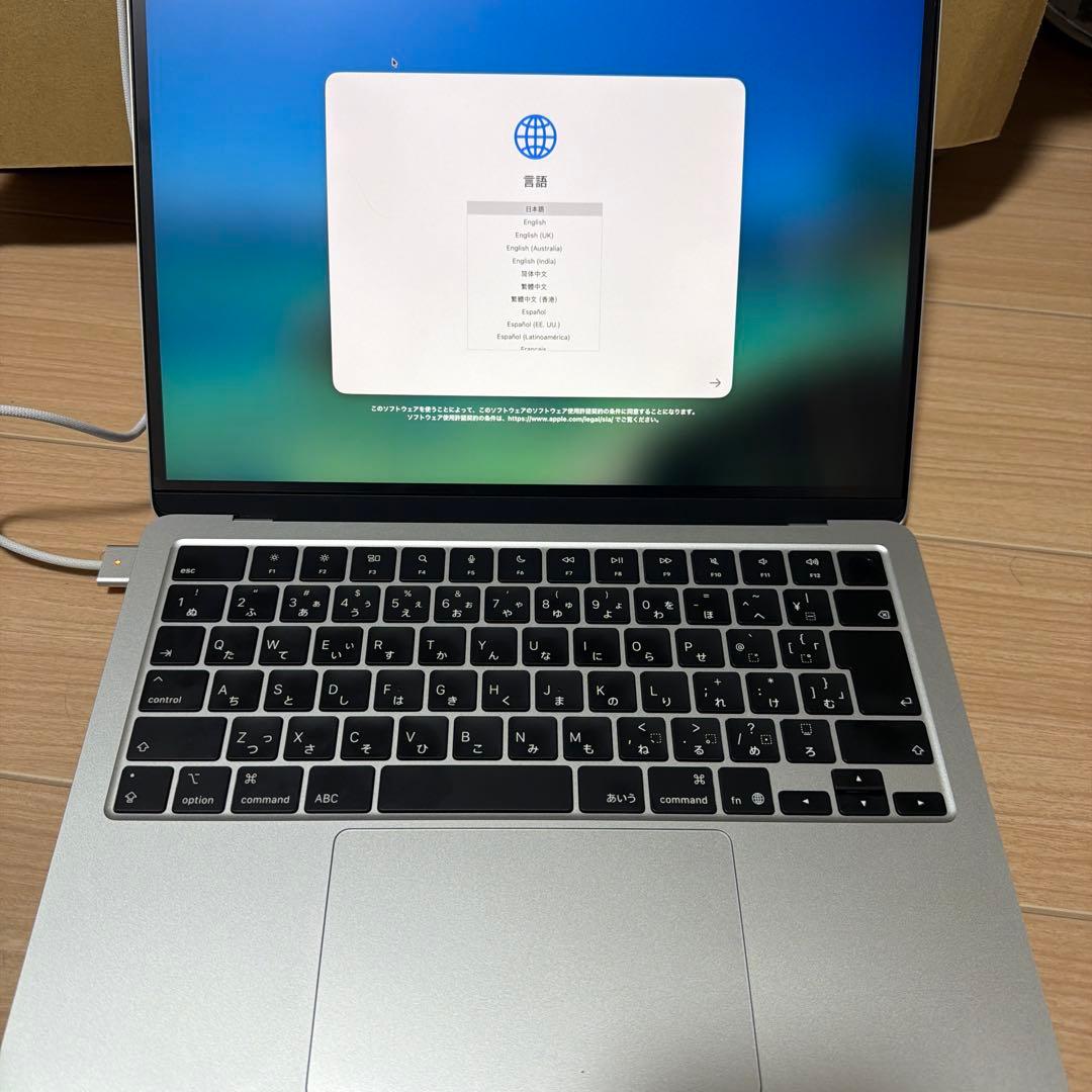 MacBook本体 MacBook Air m4 16GB 256GB