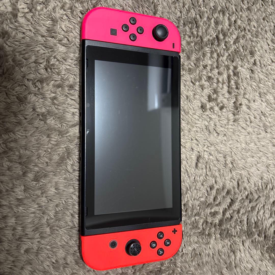 Nintendo switch本体　付属品あり