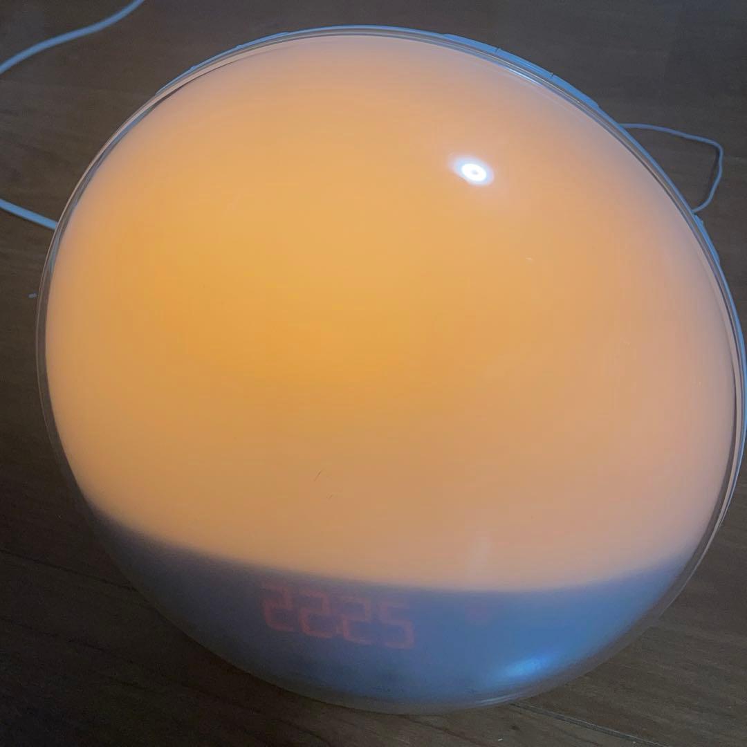 フィリップス　ウェイクアップライト　HF3520 Philips Wake-up Light with Colored Sunrise, Sunset Simulation and