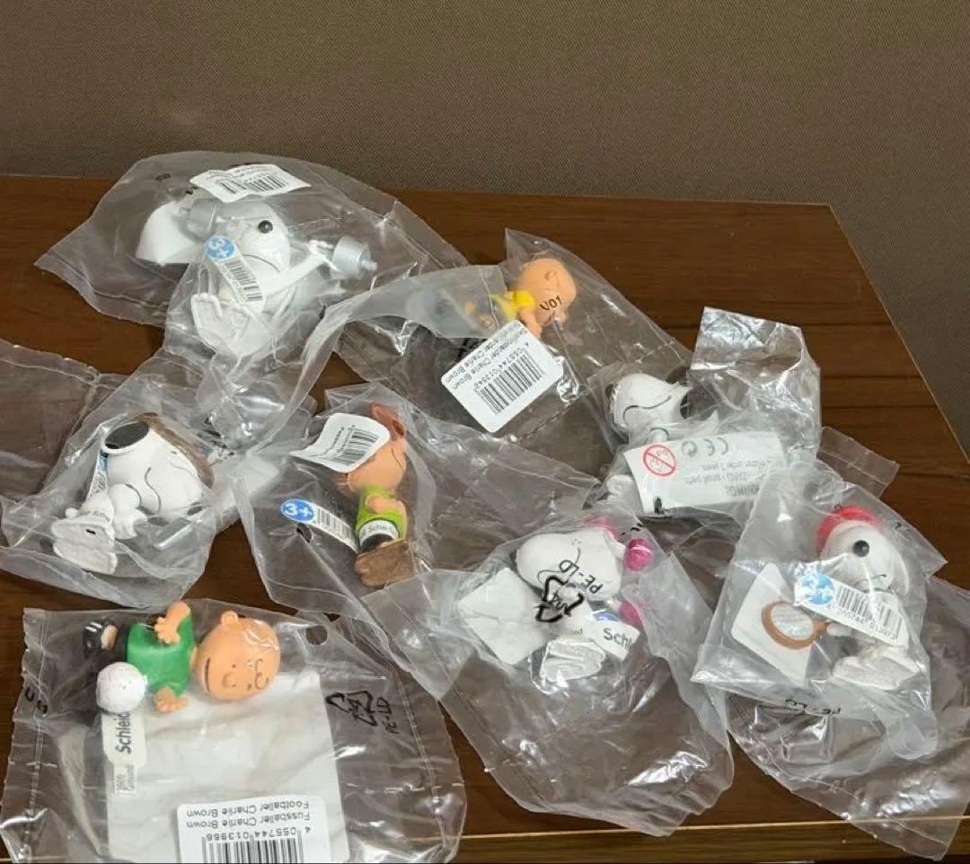 スヌーピー❤️ビンテージ フィギュア8体Schleich社製希少品 レア