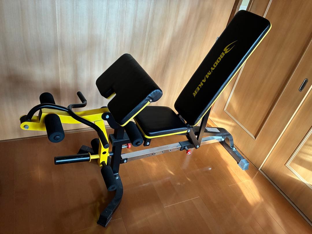 BODYMAKER トレーニングベンチ 黒/黄色