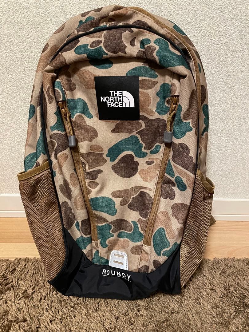 【専用】THE NORTH FACE ROUNDY 迷彩リュック