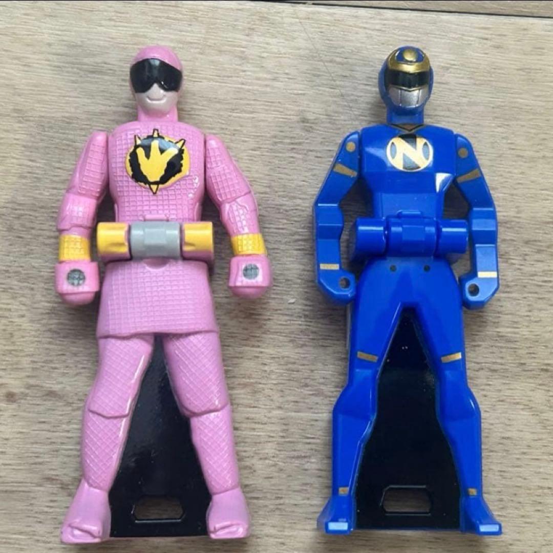 レンジャーキー　アバレピンク＆ニンジャマン