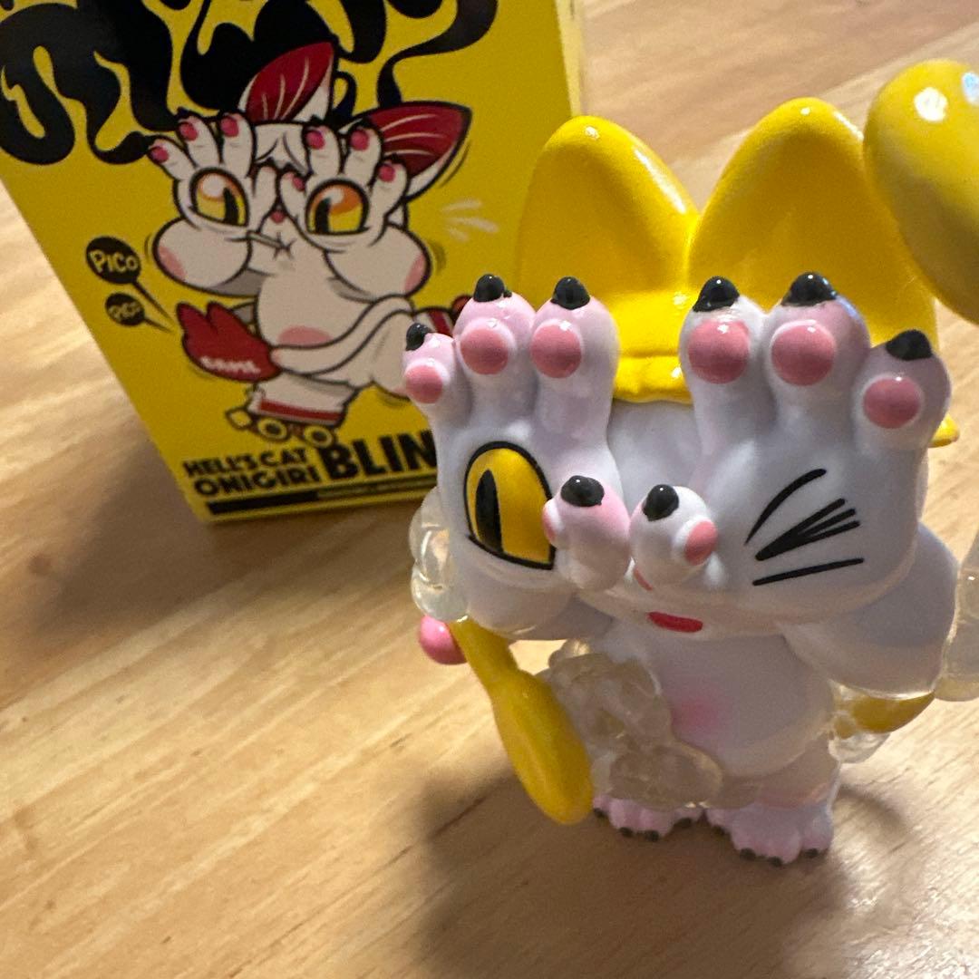 GRAPE BRAIN ジゴクネコおにぎり BLIND BOX SHOWER - メルカリ