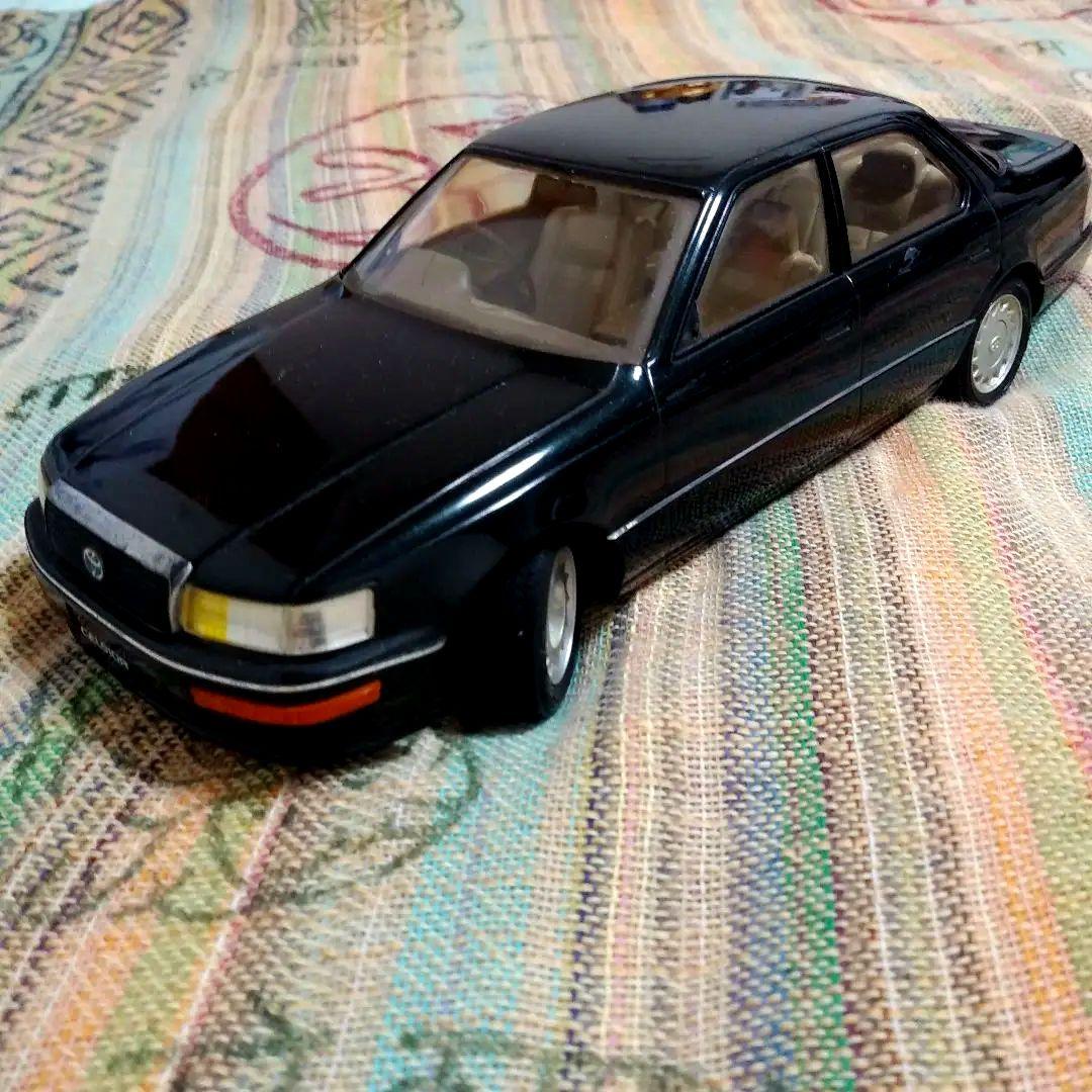 TOYOTA セルシオ コレクション 23cm 8kg