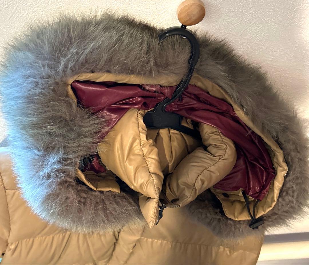 はなこ様専用！DUVETICA デネブ ダウン(42)ベージュ キャメル - メルカリ