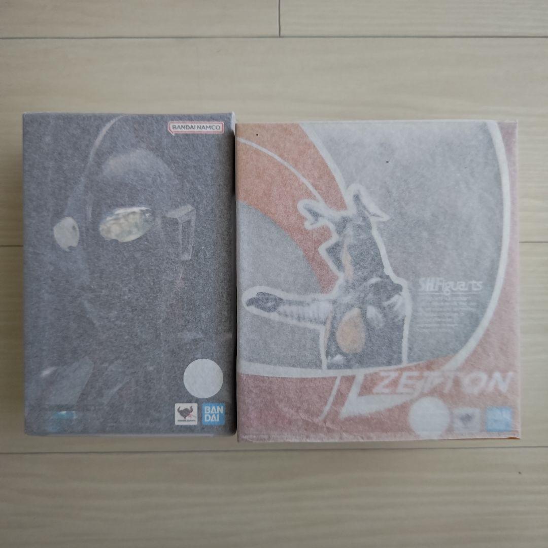 S.H.Figuarts（真骨彫製法）ウルトラマン ＆ ゼットン 2体セット