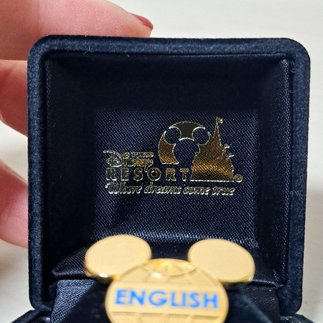 レア•非売品】東京ディズニーリゾートキャスト限定 ランゲージピン