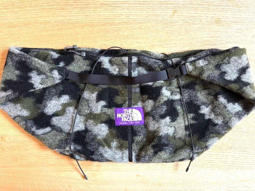THE NORTH FACE フリース ボディバッグ カモフラージュ