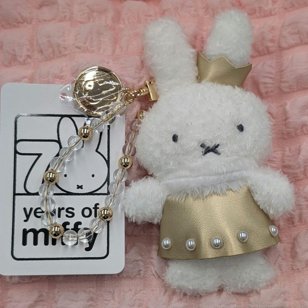 MIIA ミッフィー 原宿限定 バッグチャーム - メルカリ