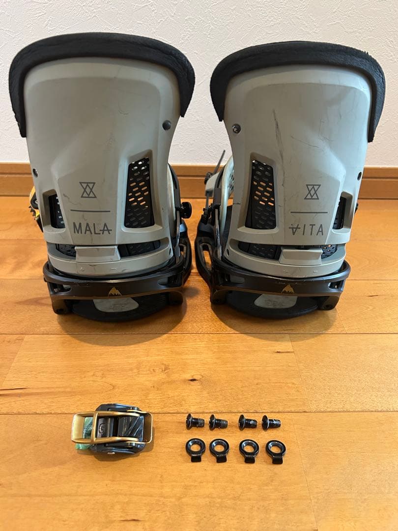 バートン　マラビータ　EST Sサイズ Amazon | 日本正規品/保証書付属 16-17 2017 BURTON MALAVITA EST