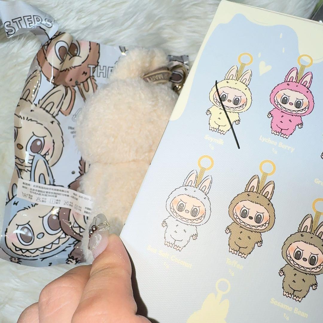 LABUBU ラブブ macaron マカロン Soymilk ソイミルク - メルカリ