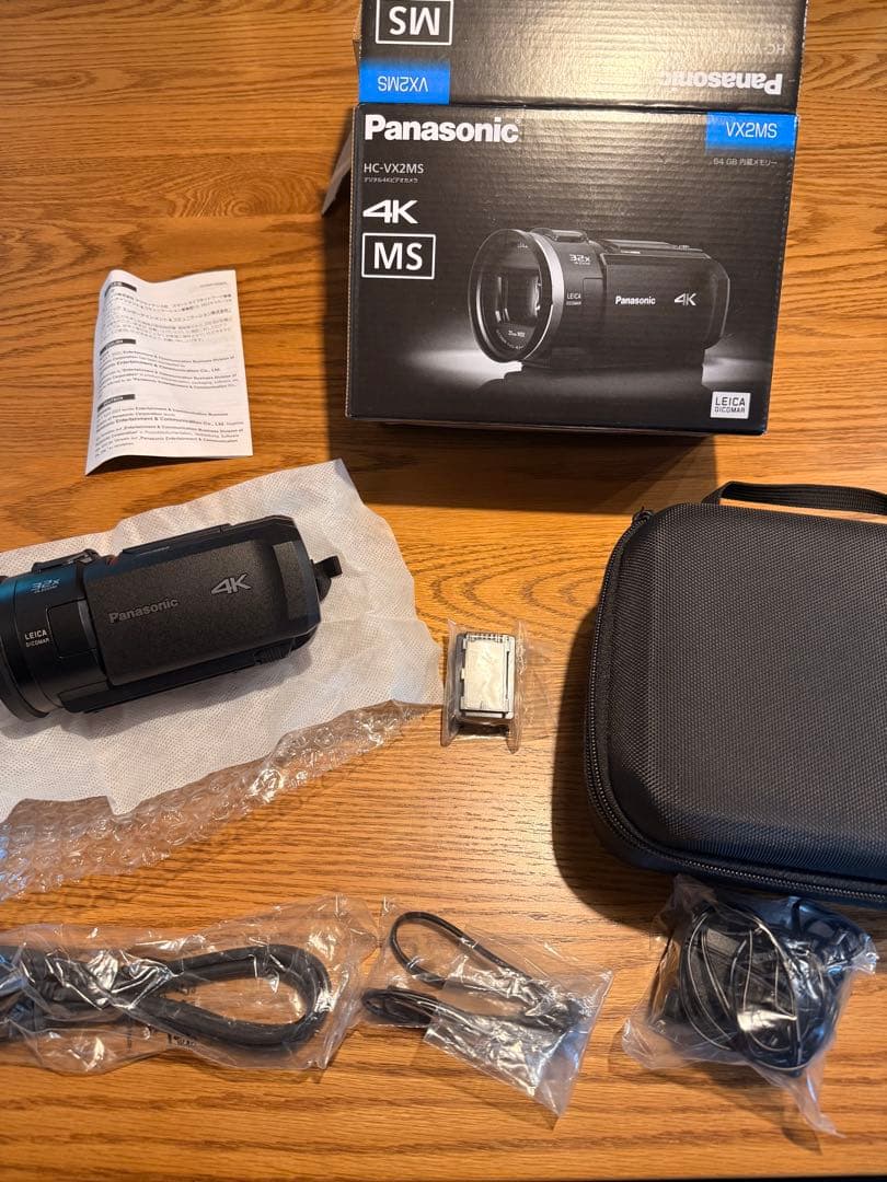 ほぼ新品　Panasonic HC-VX2MS 4K ビデオカメラ本体ケース付き