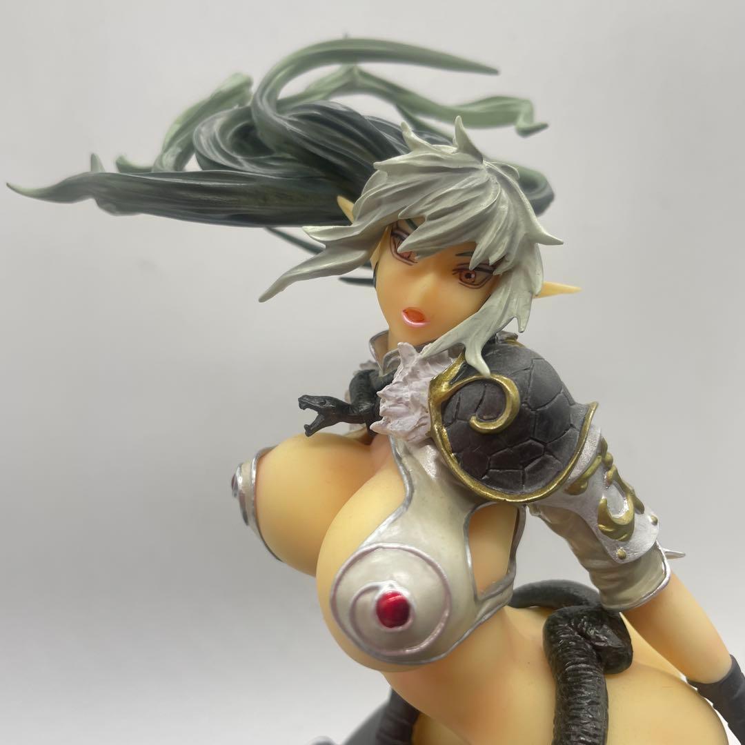 歴戦の傭兵　エキドナ　クイーンズブレイド　闘姫乱舞　白髪隆行　キューシックス