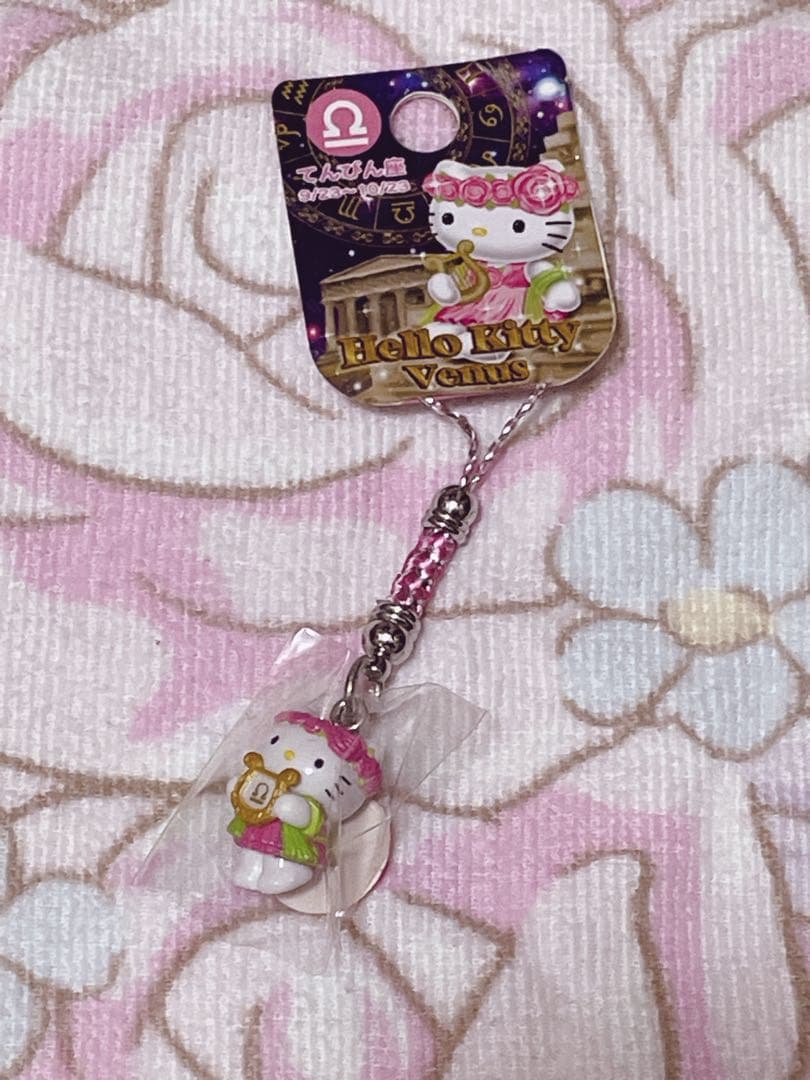 ハローキティ 星座 てんびん座 ストラップ 根付 キーホルダー - メルカリ