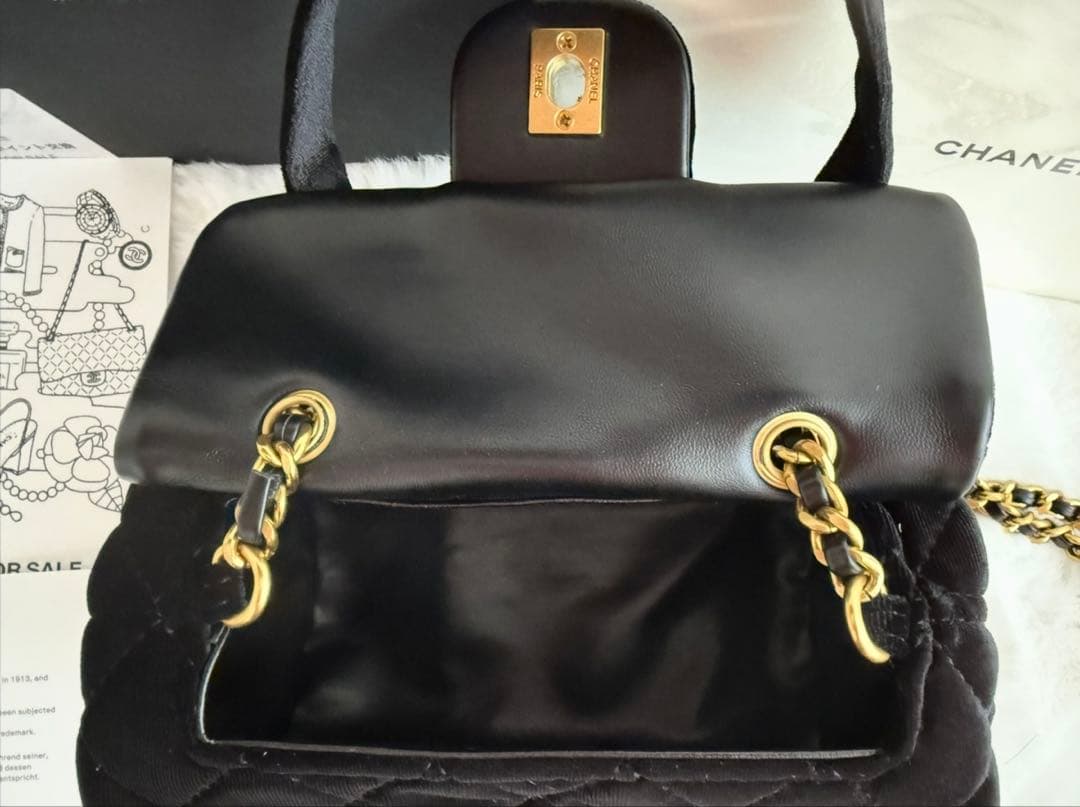 CHANEL VIP ショルダーバッグ ベロア ゴールドチェーン ノベルティ