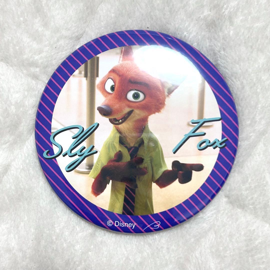 ズートピア ニック スタンド付き缶バッジ - メルカリ