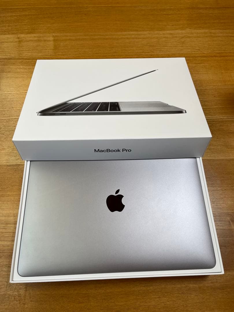 MacBook Pro 13インチ　A1708 デュアルi5