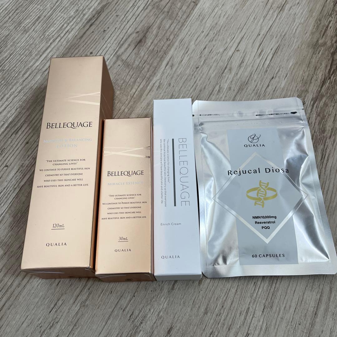 定価4.8万円越‼️】 クオリア豪華4点セット（美容液、化粧水