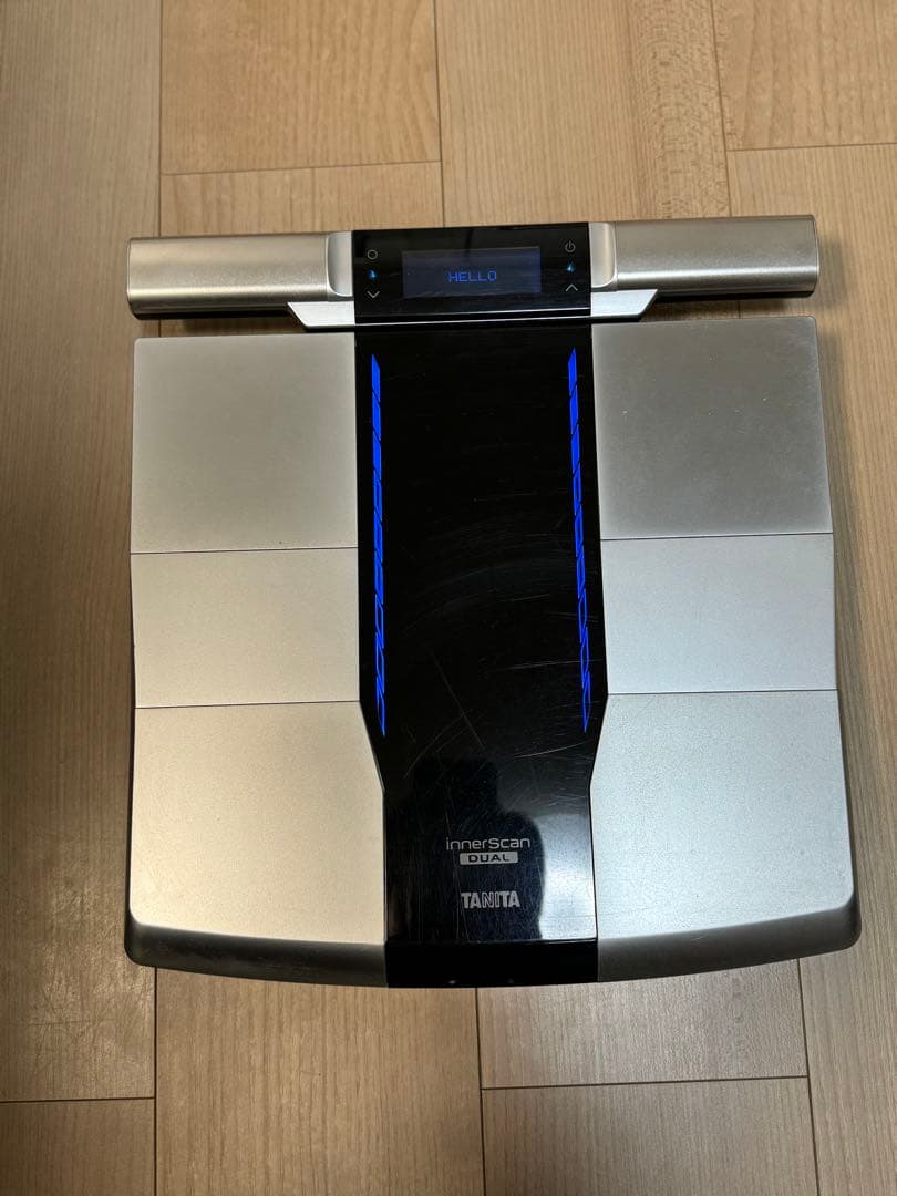 タニタ インナースキャン 体脂肪計 シルバー/ブラック