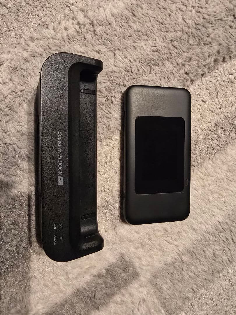 ポケットwifi　Speed Wi-Fi DOCK 5G 01