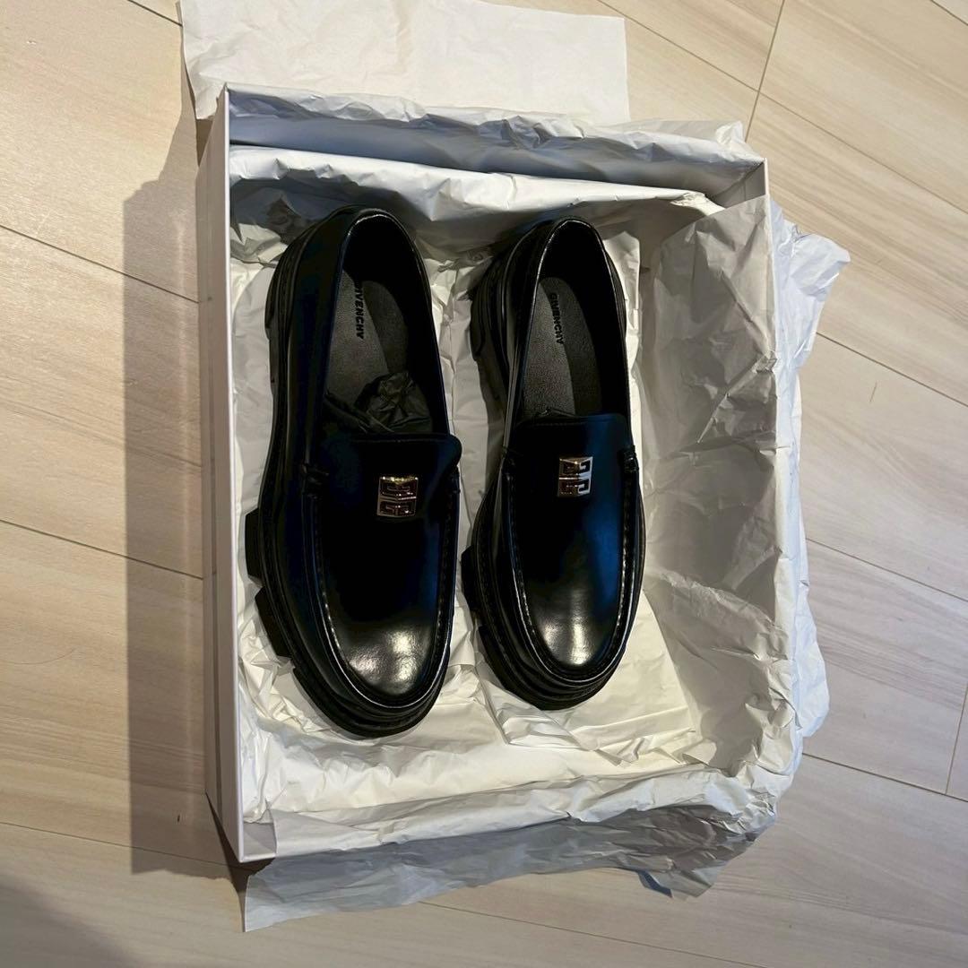 GIVENCHY TERRA LOAFERS ブラック 38