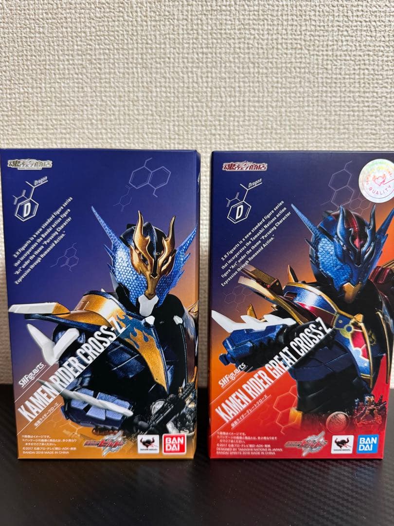 S.H.Figuarts仮面ライダーグレートクローズ&仮面ライダークローズ