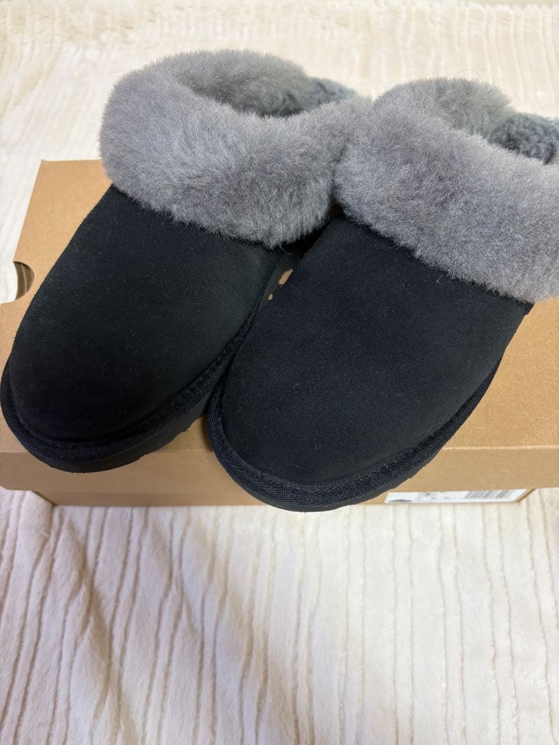 UGG ブラック　クラゲット24センチ