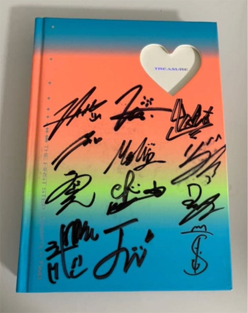 treasure 直筆サイン入り アルバム - メルカリ