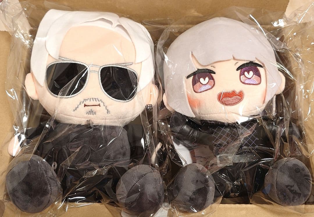 a*7様 ヴァンねねくじ お座りぬいぐるみ 2種セット