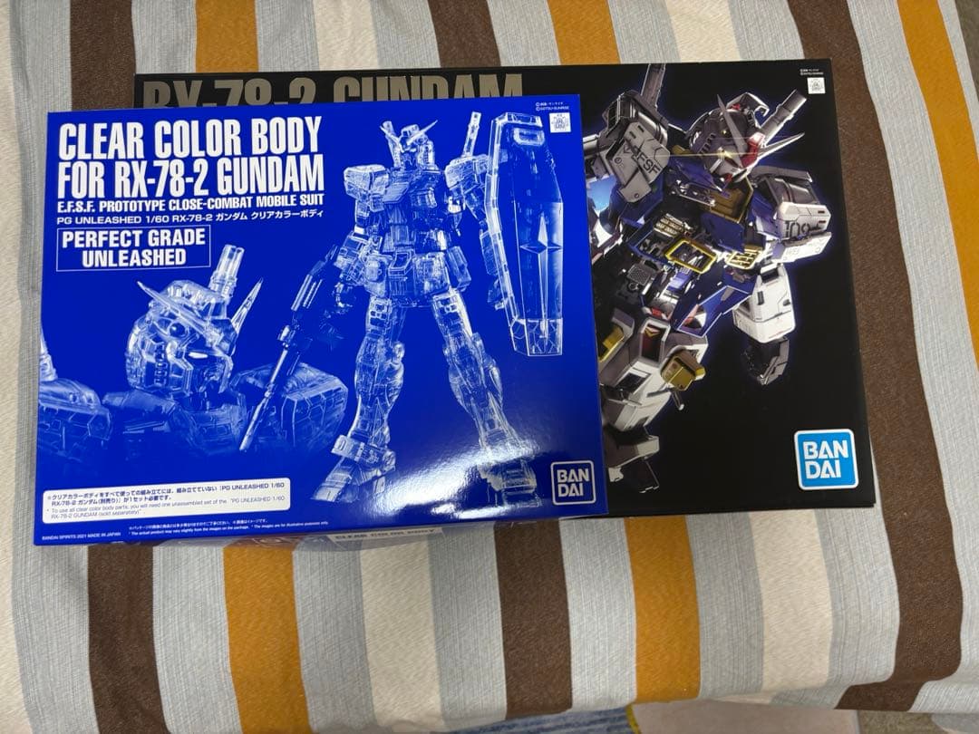 PG UNLEASHED RX-78-2 ガンダム 1/60 セット Perfect Grade PG UNLEASHED 1/60 RX-78-2 Gundam Plastic Model Kit