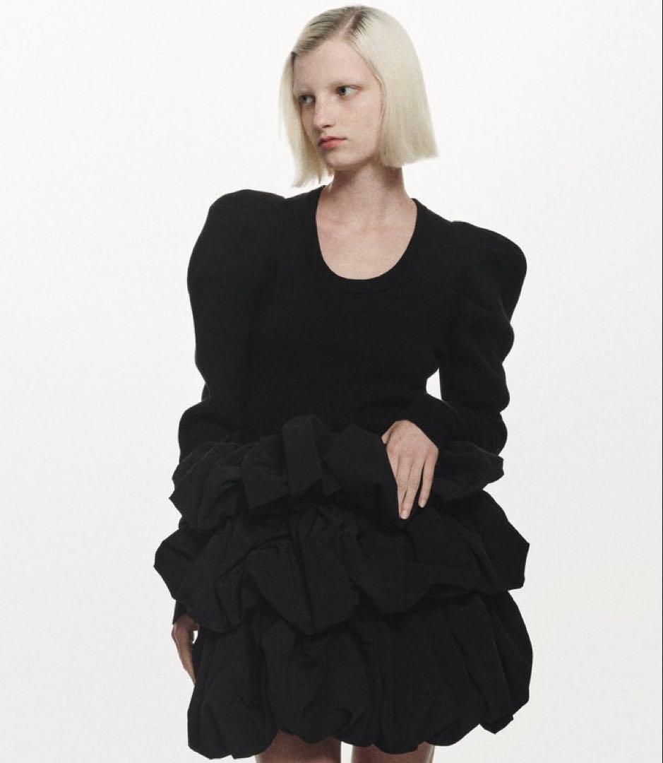 【新品未使用】Bibiy. パフスリーブニット ブラック