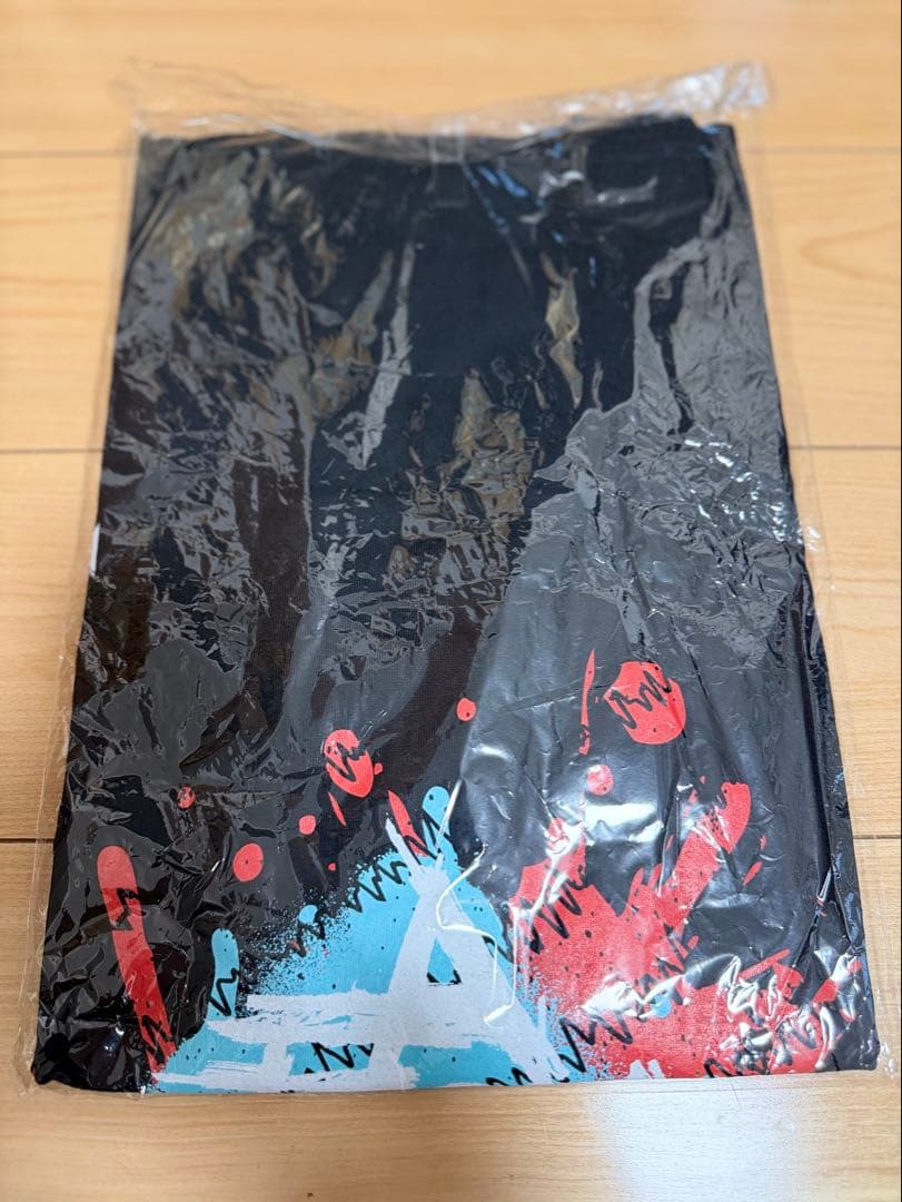 ONEOKROCK LUXURY DISEASE ハートTシャツ Lサイズ - メルカリ