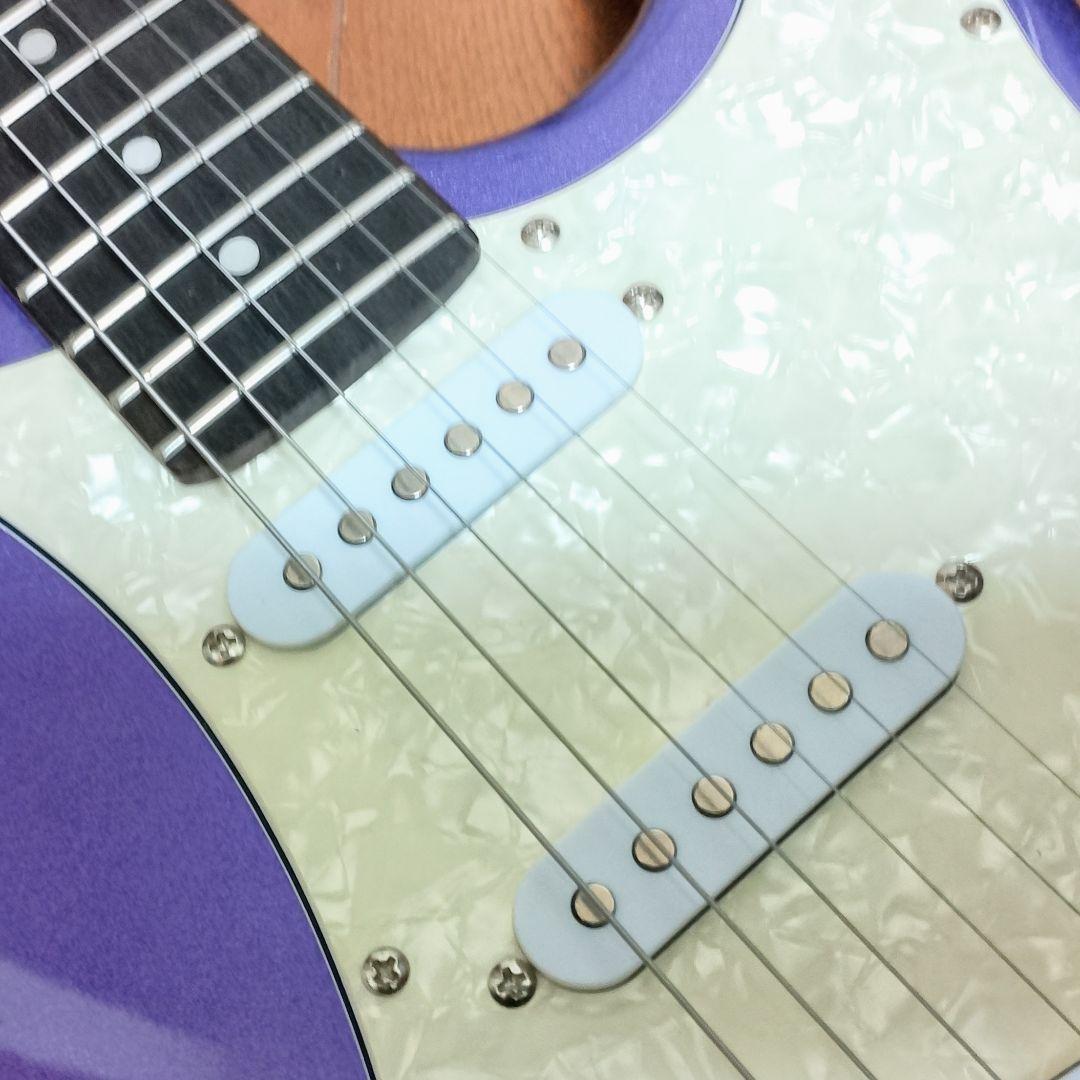 美品 Mavis ストラトキャスタータイプ エレキギター メタリック