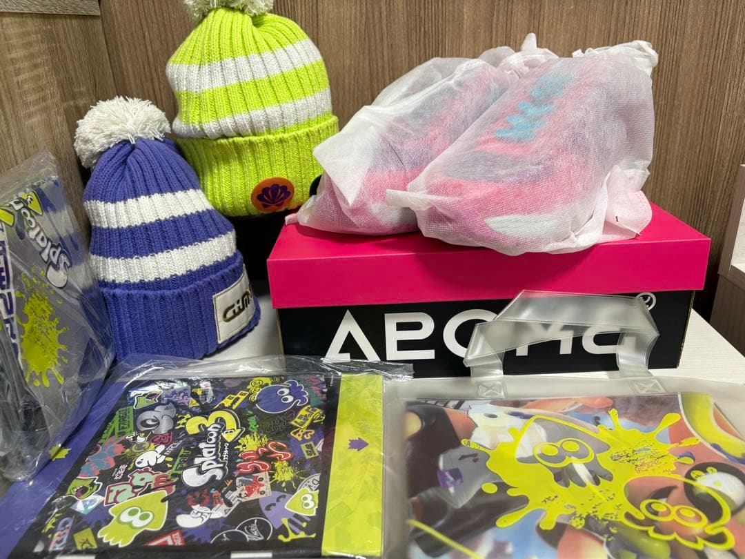 スプラトゥーン グッズセット　購入希望あればコメントください スプラトゥーン ブキコレクション イカす復刻版withステッカー｜発売日