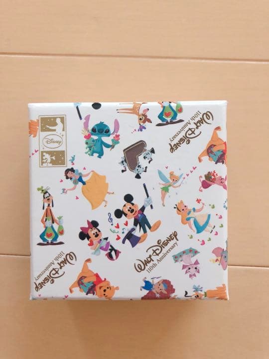 ウォルトディズニー 生誕110周年 ピンバッジ - メルカリ