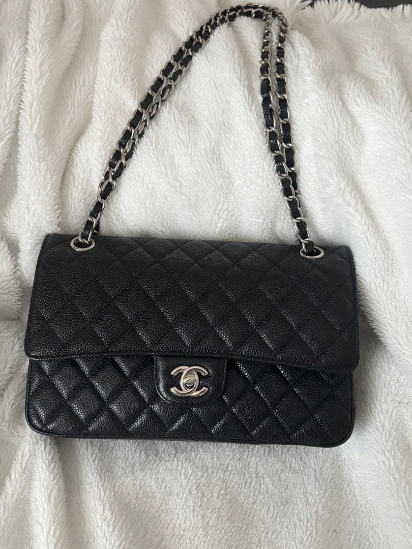 CHANEL ブラック ショルダーバッグ ノベルティ 新品 CHANEL シャネル ノベルティ ショルダーバッグ スマホポーチ ミニ