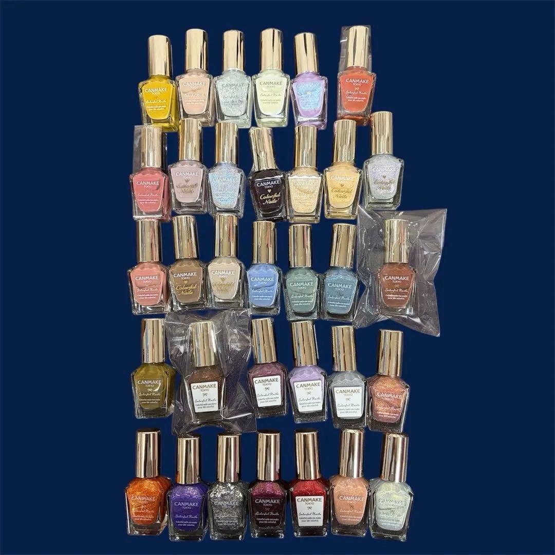 【新品・未使用】【バラ売り可】キャンメイク　カラフルネイルズ　31色