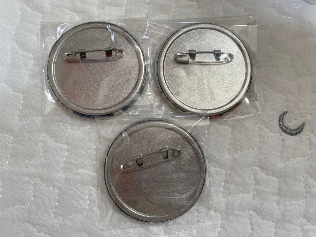 ハイキュー 応募者全員サービス ジャンプGIGAメタリック缶バッジ