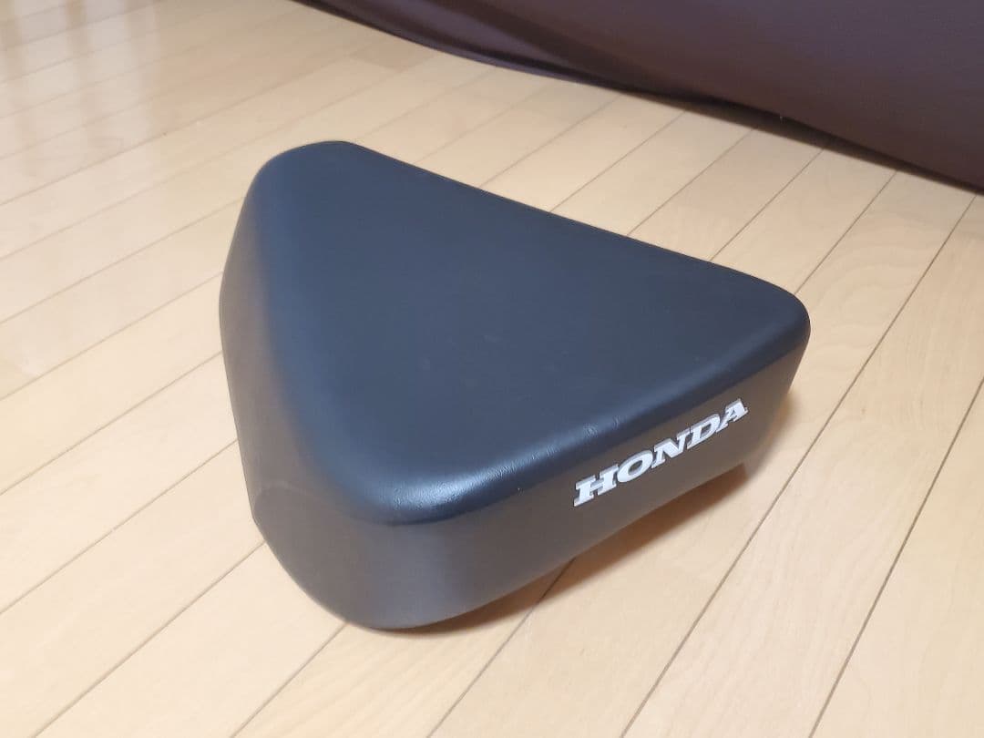 クロスカブ110 JA60　純正シート