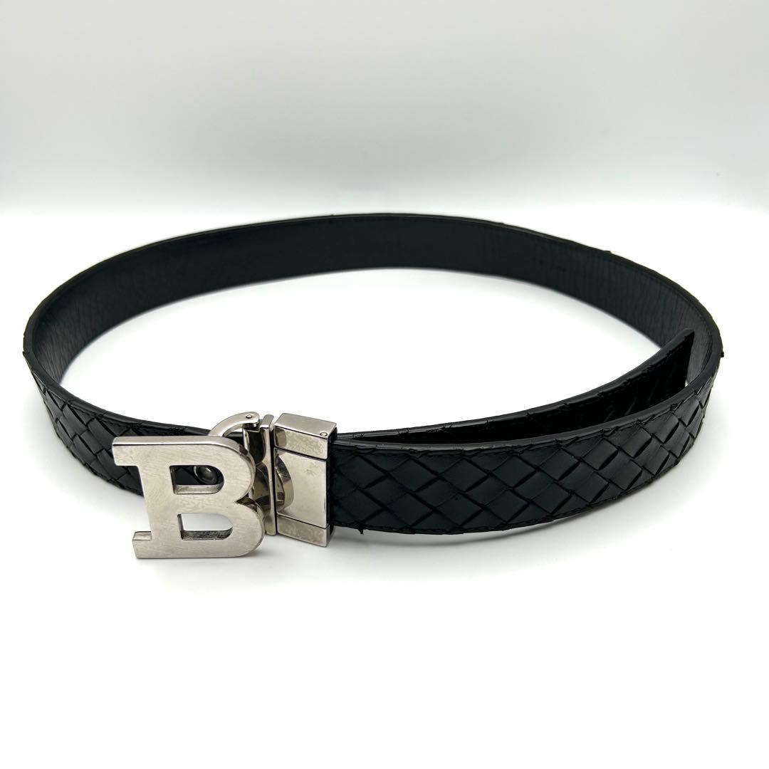 BOTTEGA VENETA ブラック 編み込み レザーベルト BALLY