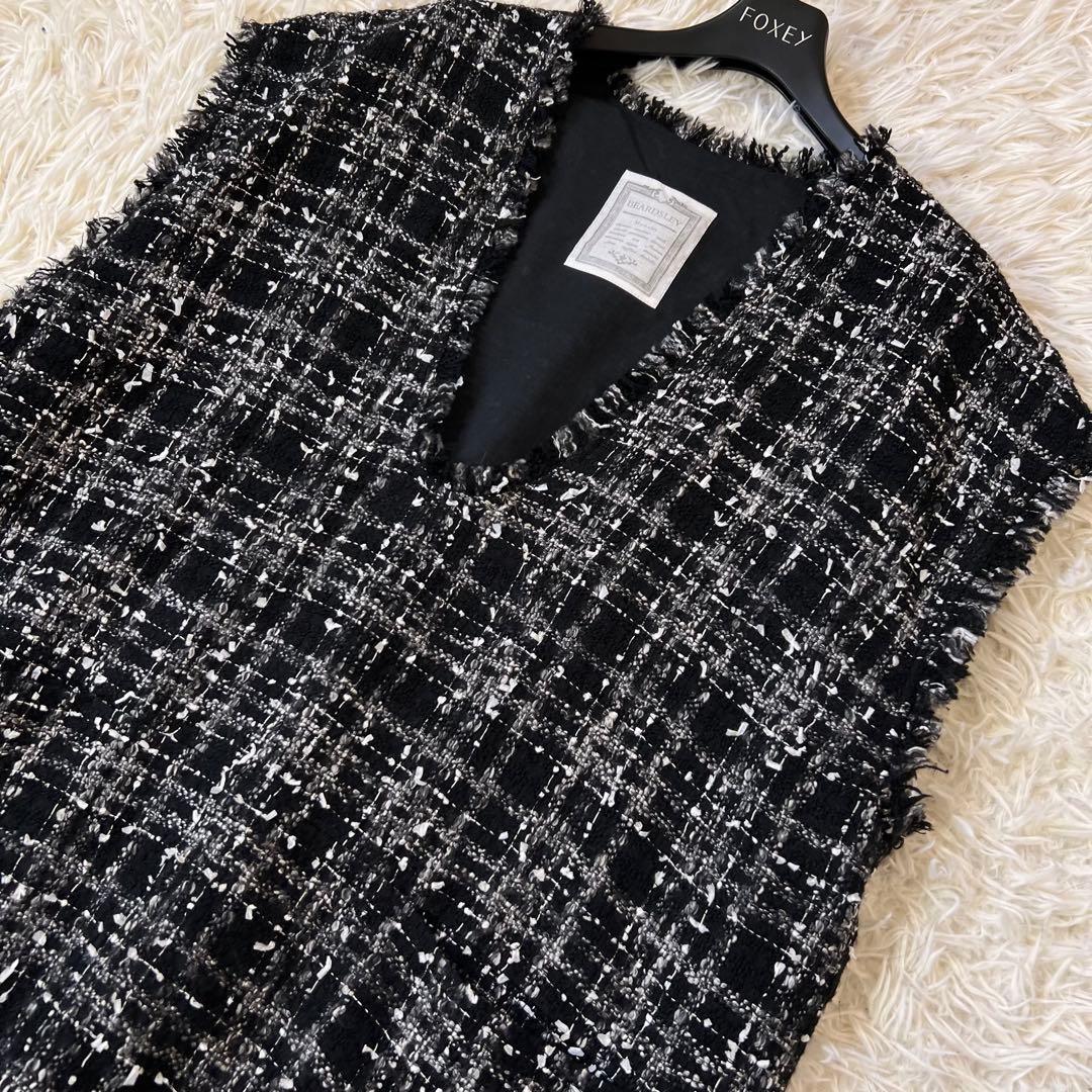 BEARDSLEY ビアズリー ツイード ベスト Vネック プルオーバー - メルカリ