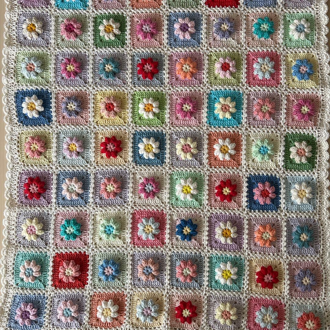 ぷっくり。お花のモチーフ編み マルチカバー ブランケット 手編み コットン ハンドメイド 手編み かぎ針編み お花モチーフ ブランケット/ひざ掛け