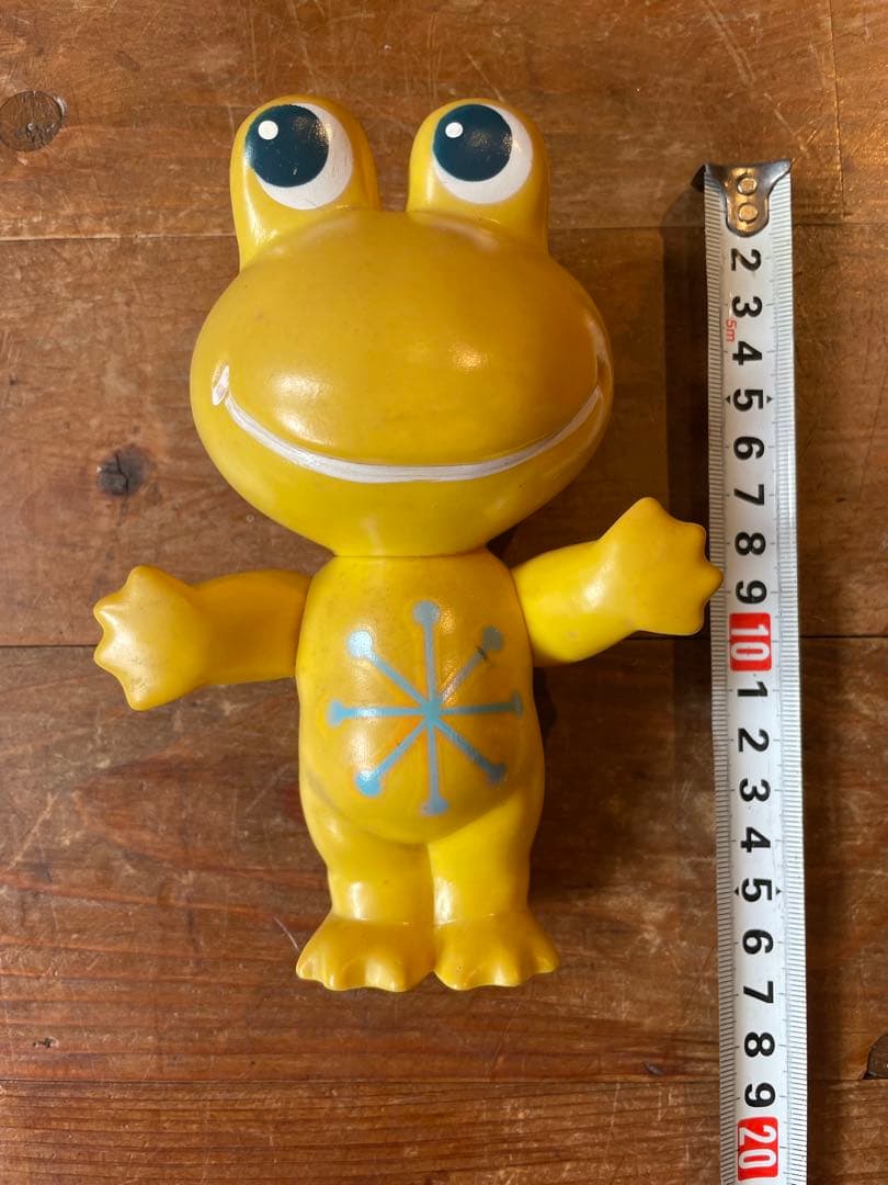 本日のみ値下げ❣️コーワ ケロちゃん　イエロー カエル 花火 ソフビ人形 企業モノ