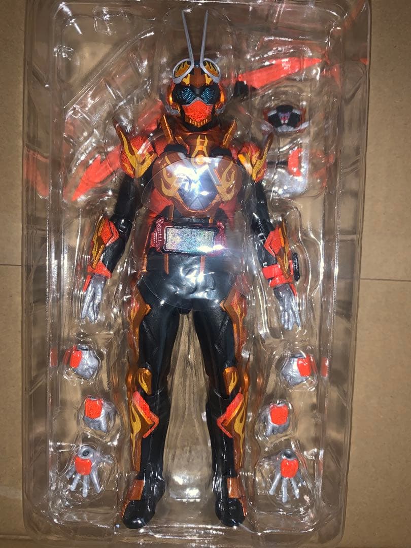 s.h.figuarts 仮面ライダーファイヤーガッチャードデイブレイク