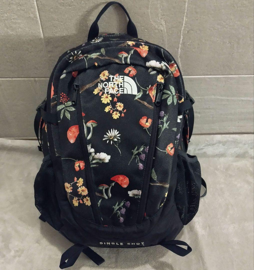 【希少】ノースフェイス シングルショット 花柄 23L