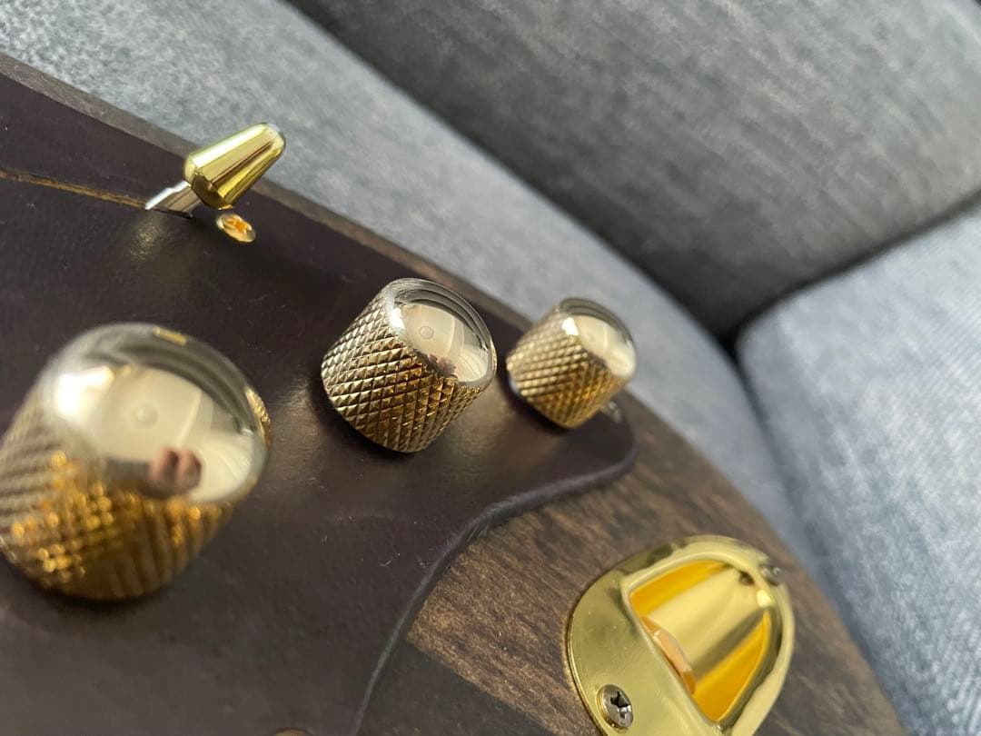 ろ*ど様 ハンドメイド ストラトキャスター オイルフィニッシュ - メルカリ